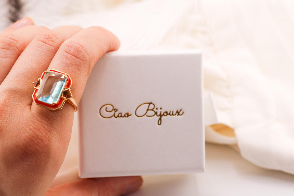 Vintage-Style Iridescent Gemstone Ring, Gold-Plated Art Deco Cocktail Ring
