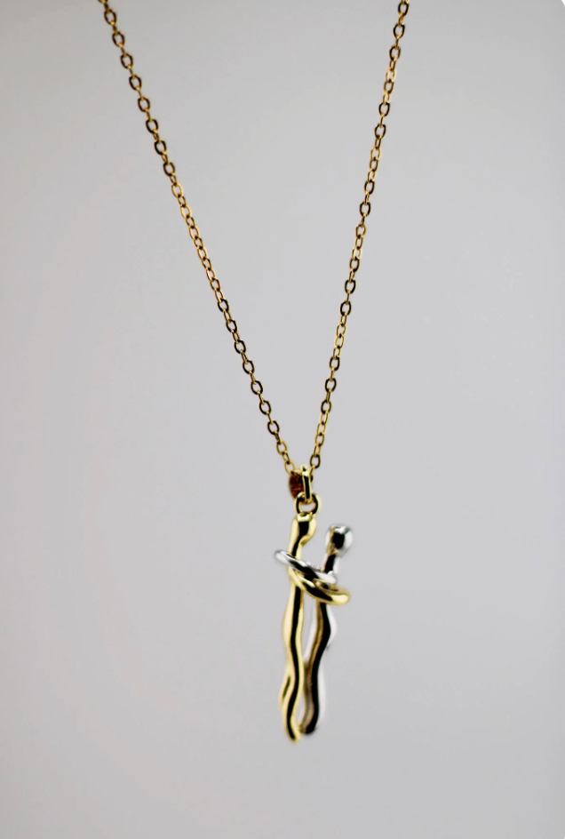 Hugging Couple Necklace: Stainless Steel Eternal Love Pendant