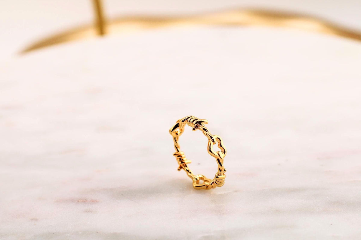 Heart Knot Stacking Ring/Gift For Her/Delicate Gold Knot Band Ring/Friendship Jewelry/Minimalist Best Friend Gift