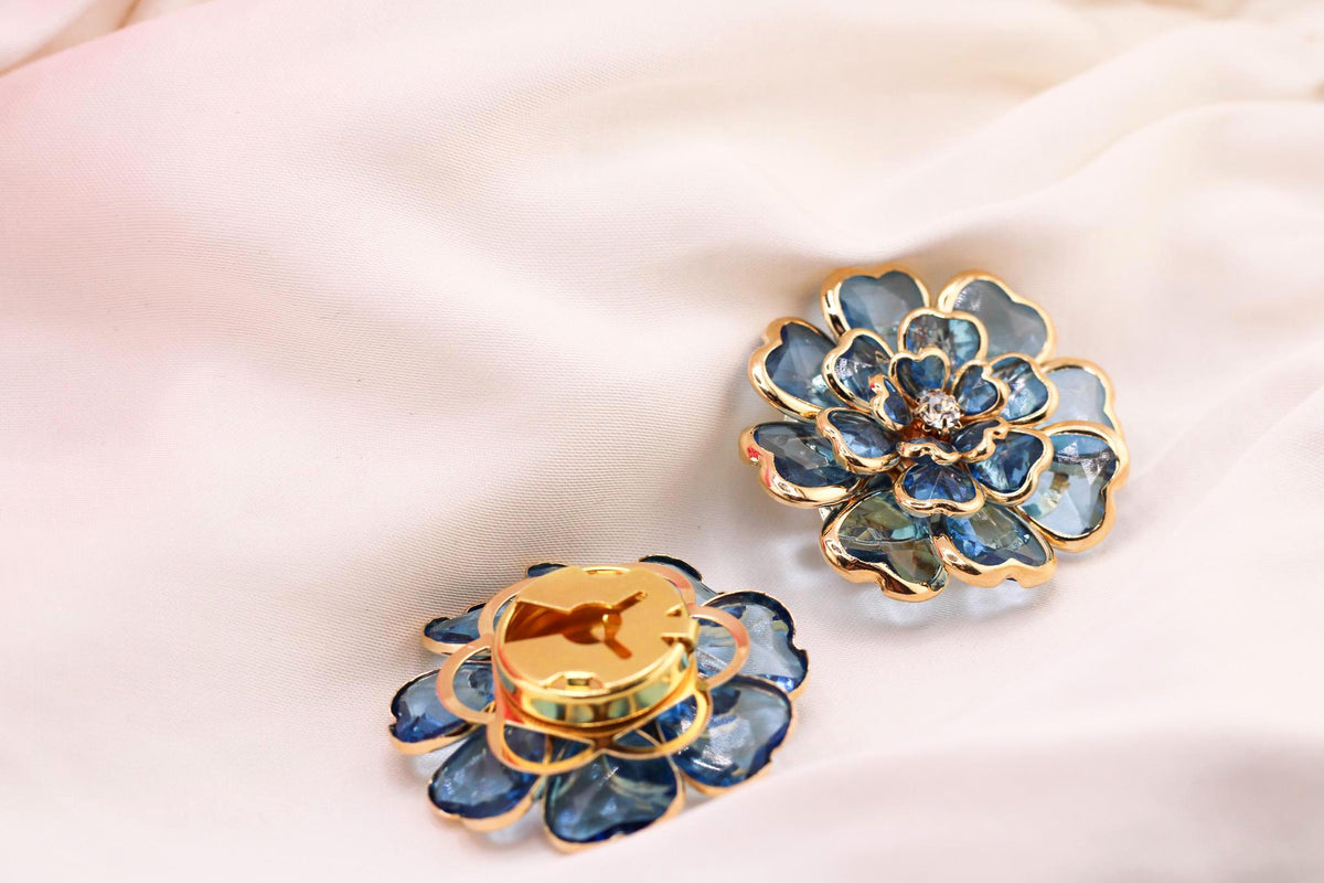 Luxury Crystal Floral Button Covers /Chic Shirt Cuff Accents for Women/ Elegant Button Cover Cufflinks/Stylish Shirt Accessories Gift