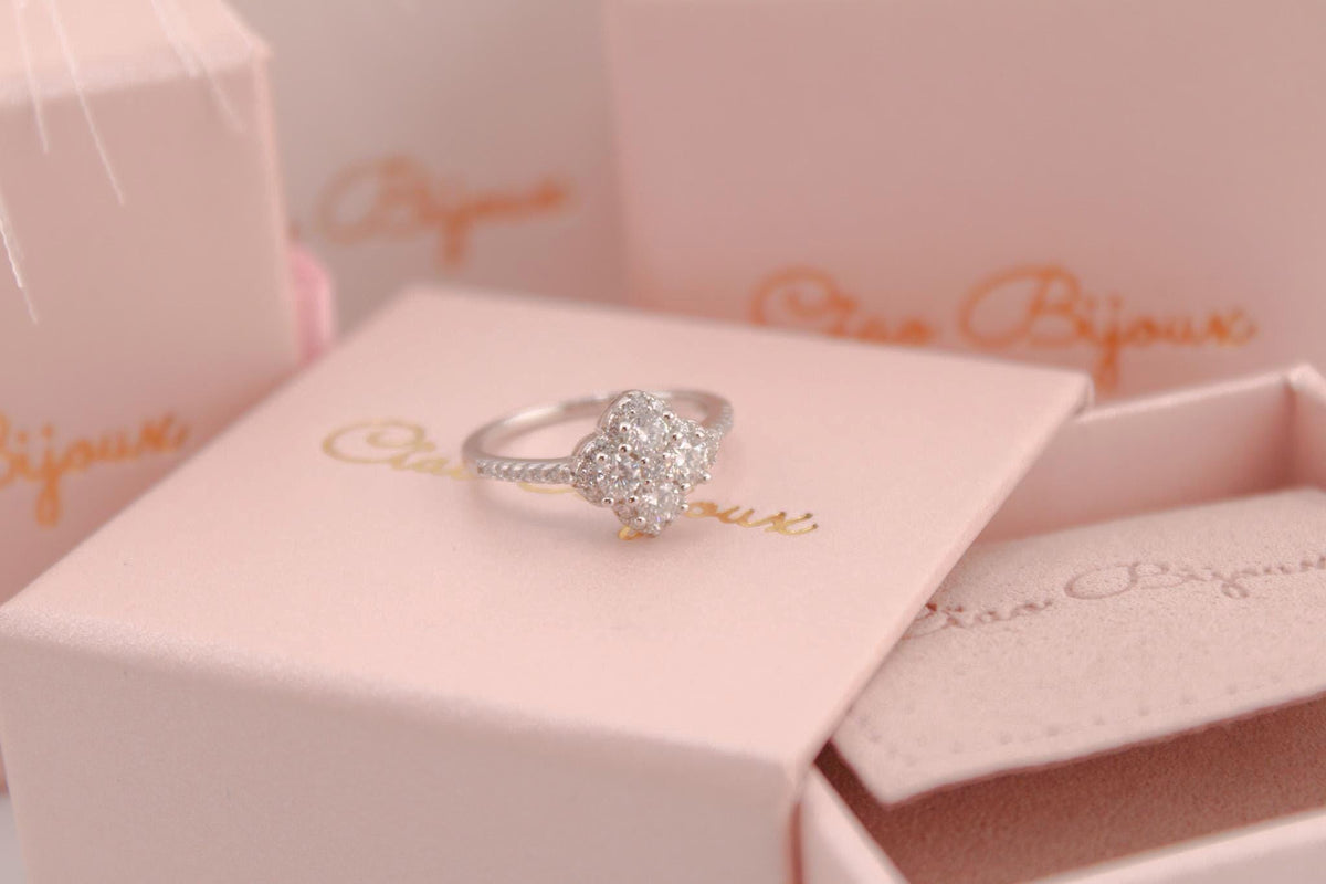 S925 Sterling Silver Moissanite Ring – 0.4 Carat Four-Leaf Clover Design/Pure Silver Elegant Jewelry/Luxury Gift