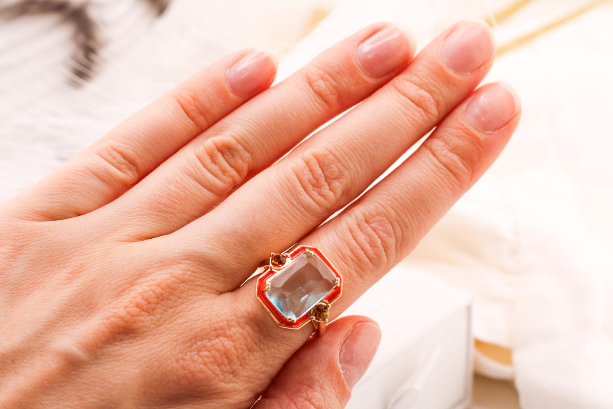 Vintage-Style Iridescent Gemstone Ring, Gold-Plated Art Deco Cocktail Ring