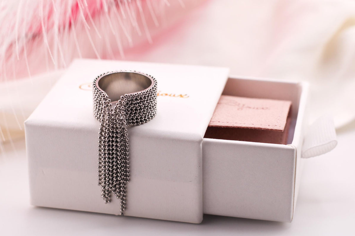 Statement Chain Fringe Ring /Bold Silver Beaded Ring/Unique Adjustable Ring/Modern Fashion Jewelry/Gift for Her