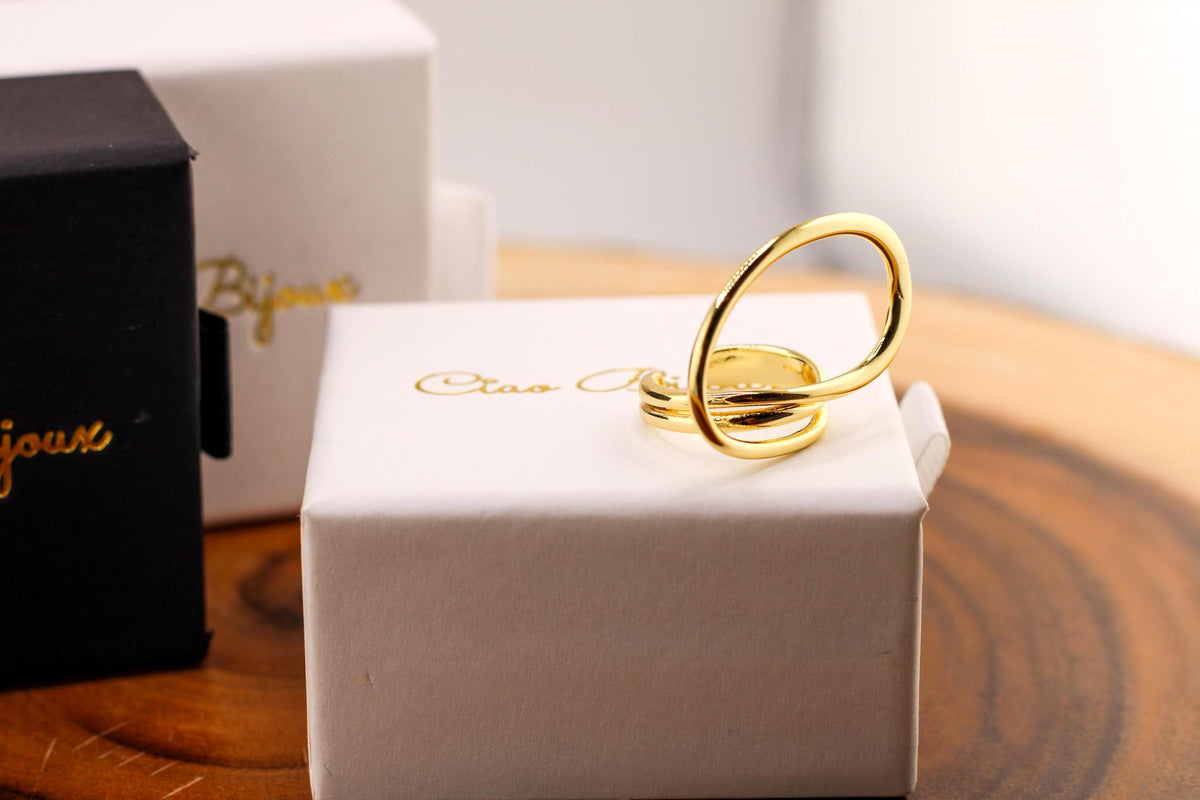 Gold Oversized Loop Statement Ring: Adjustable Modern Knot Design